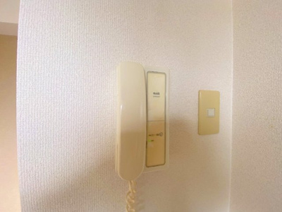 【セキュリティ】 | テルセーロパートナーマンション | 訪問者と会話が出来るので安心です！