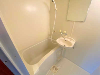 【浴室】 | テルセーロパートナーマンション | 日々の暮らしに欠かせないお風呂です