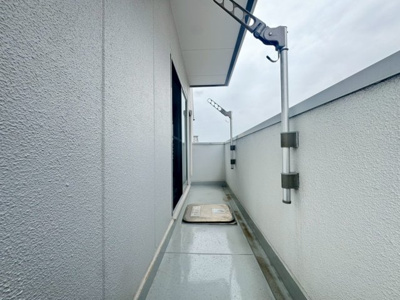 【バルコニー】 | ルミエール江坂