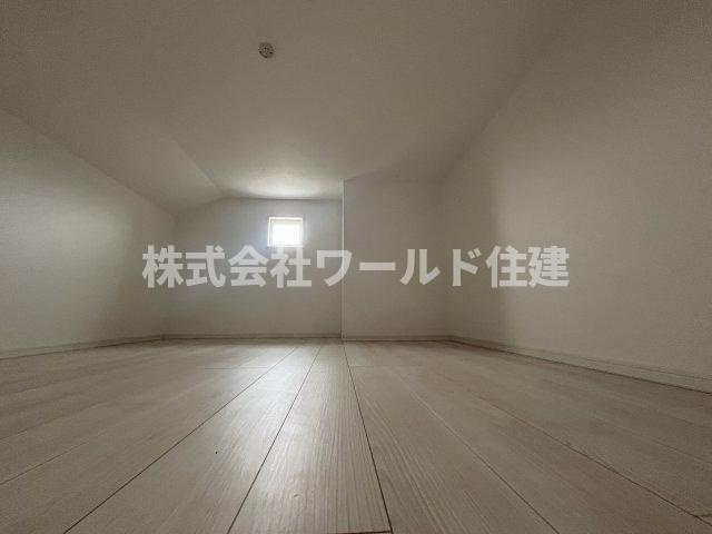 あきる野市小川の収納|5.7帖の広々屋根裏
