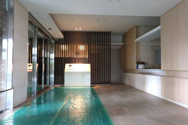 サーパス医大南のその他共用部分|ホテルライクなマンション共用部です。