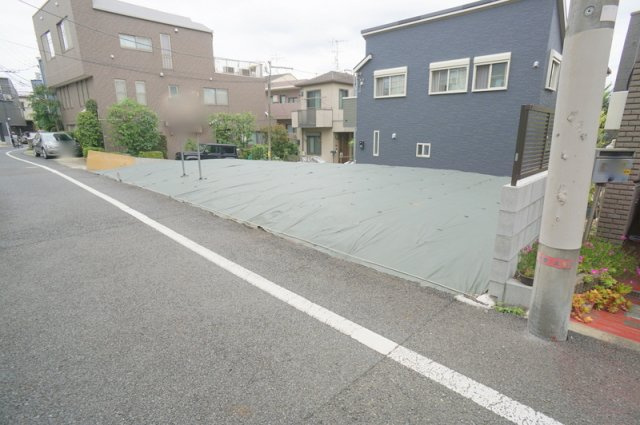 上目黒４　土地の外観|☆建築条件なし・お好きなハウスメーカーで建築可能
☆確定測量済み
