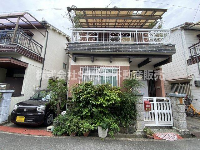 上四条町中古戸建の外観|大池公園まで徒歩1分！上四条小学校・縄手中学校まで徒歩7分圏内！
子育て環境良好の閑静な住宅街です♪