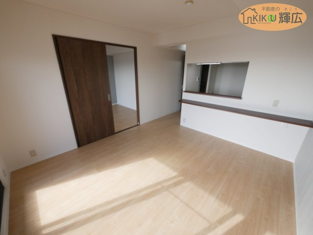 【居間・リビング】 | ネオハイツ姫路アメティ228　11階