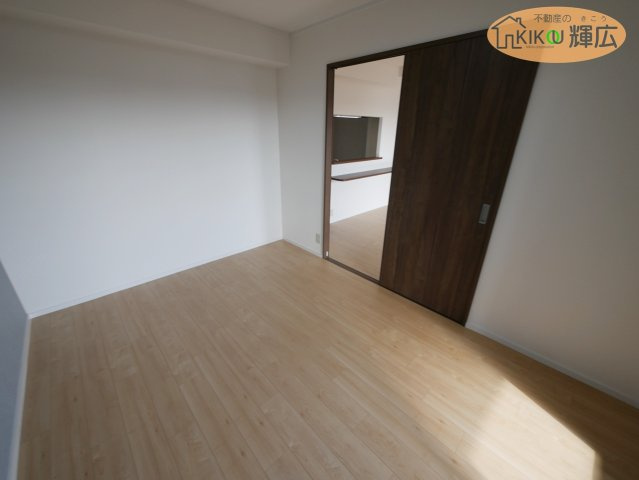 【洋室】 | ネオハイツ姫路アメティ228　11階