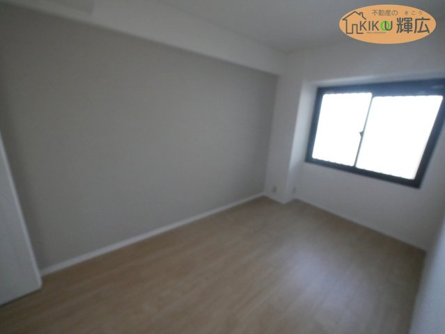 【寝室】 | ネオハイツ姫路アメティ228　11階