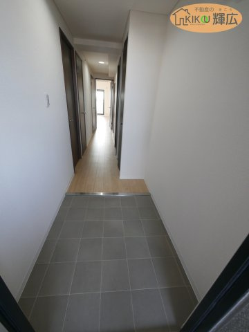 ネオハイツ姫路アメティ228　11階の玄関