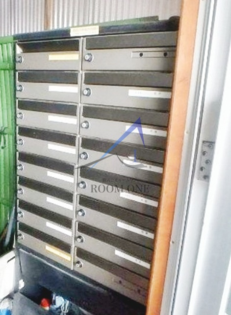 ドゥエルカネヒラのその他共用部分|集合ポストです。