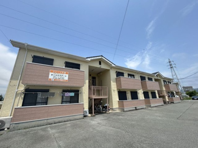 【外観】 | グレース手鎌 | 閑静な住宅街に位置するアパートです！