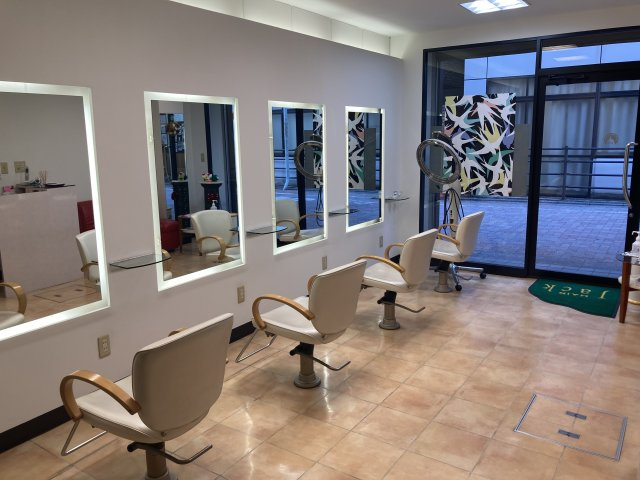 【内装】 | 新小岩駅徒歩2分  1階 10坪 美容室居抜き