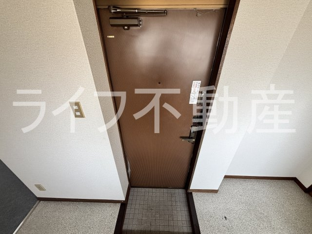 司ハウスの玄関|毎日通る玄関はこちらです