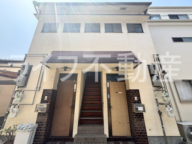 司ハウスの外観|落ち着いた雰囲気の外観です