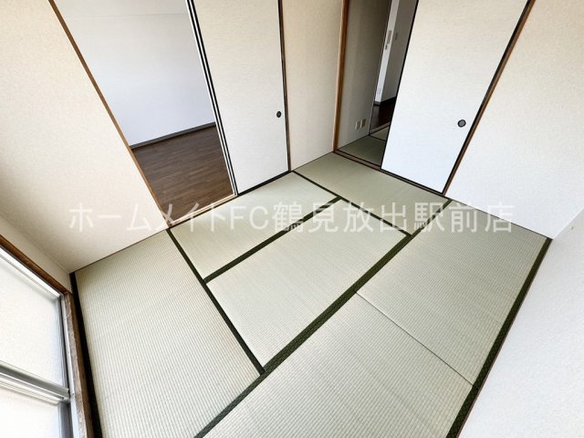 東大阪市楠根３丁目の賃貸マンションの和室