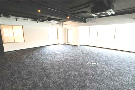 ＴＨＥ　ＧＡＴＥ　ＫＡＲＡＳＵＭＡ