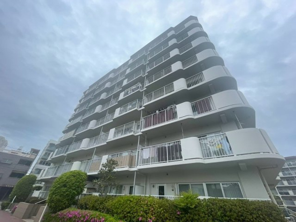 西大寺サンハイツ一号棟の画像