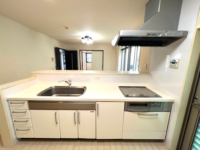 神戸市長田区東丸山町中古戸建のキッチン