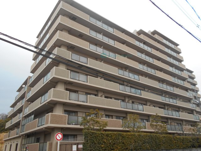 ディアエスタ・ミオ豊中イーストスクエアの外観