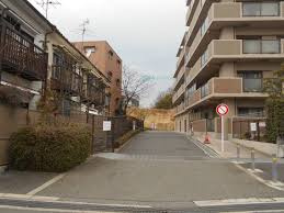 ディアエスタ・ミオ豊中イーストスクエアの駐車場