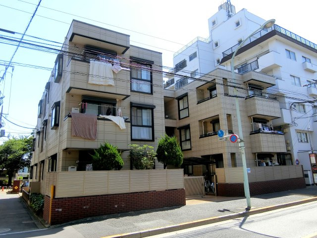 グランドールの外観