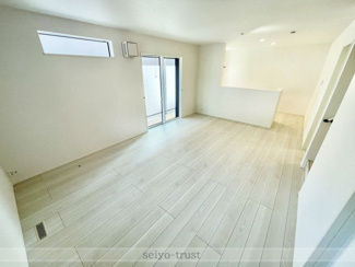 【居間・リビング】 | 佐伯区五月が丘3丁目　新築分譲