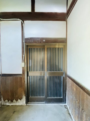 【玄関】 | たつの市揖保川町袋尻/中古戸建 | 落ち着いた玄関です