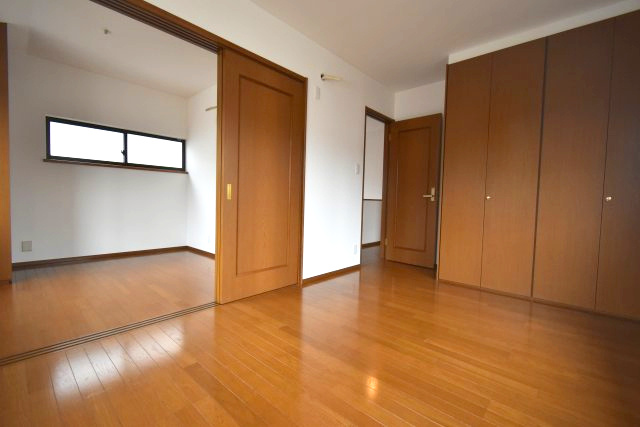 西荻南1丁目・中古戸建の洋室