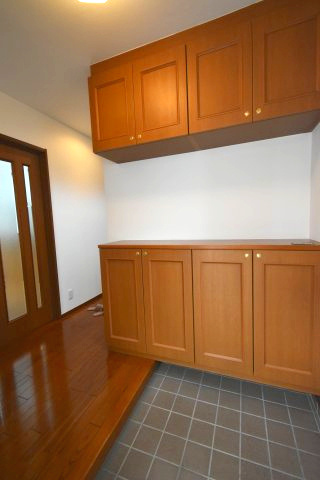 西荻南1丁目・中古戸建の玄関