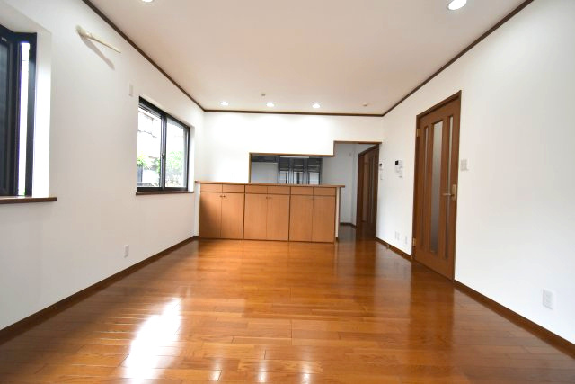 西荻南1丁目・中古戸建の居間・リビング