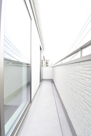 入間郡三芳町大字藤久保の新築一戸建のバルコニー|3階東側バルコニーです。