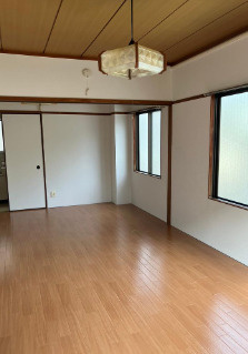 岡山県北区津島笹が瀬　収益アパート　屋外広告収入有の洋室