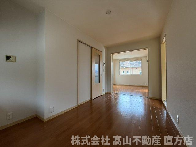 ル・ソレイユBの居間・リビング