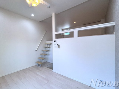 【内装】 | ヴィルフランシュ中村公園 | 明るい色調の室内です