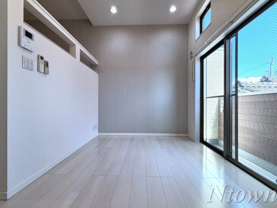 【居間・リビング】 | ヴィルフランシュ中村公園 | ゆったりとしたリビングです