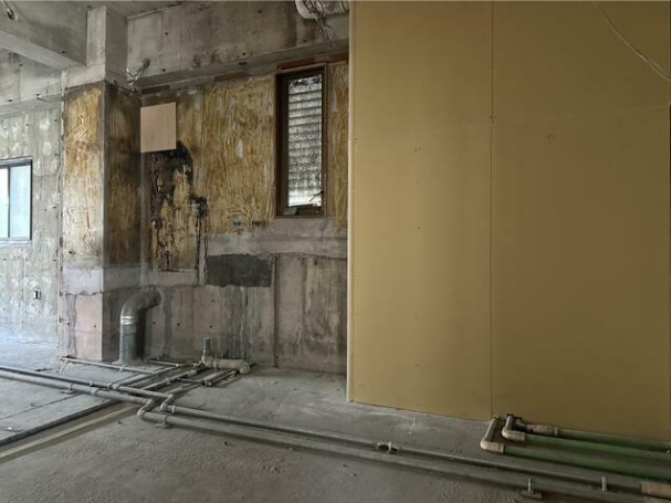 伊東ビルの内装