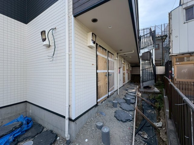 川崎市多摩区菅４丁目のアパートのロビー