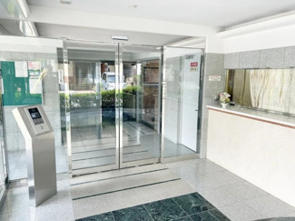 【エントランス】