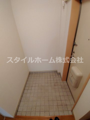 【玄関】 | サンコートB | イメージ写真です。