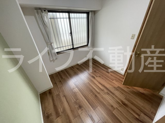 ディオフェルティ石切の寝室|開放的な寝室です