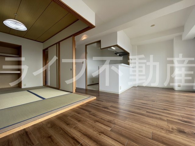 ディオフェルティ石切の居間・リビング|使いやすい居間です