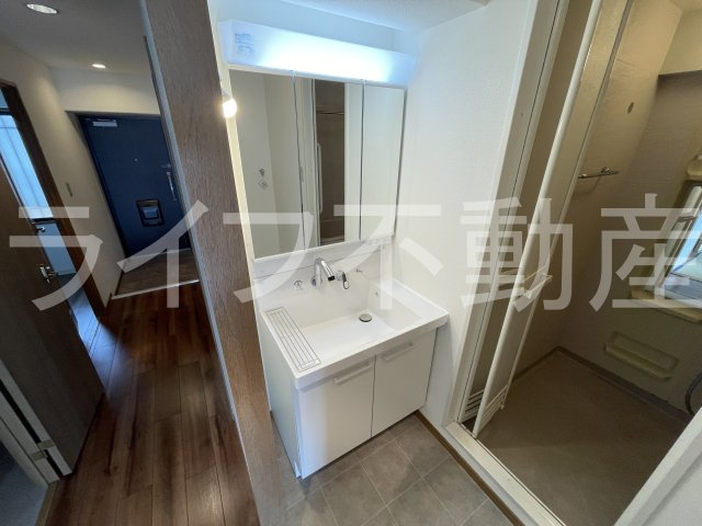 ディオフェルティ石切の独立洗面台|独立洗面台で身支度をすべて済ませてしまいましょう