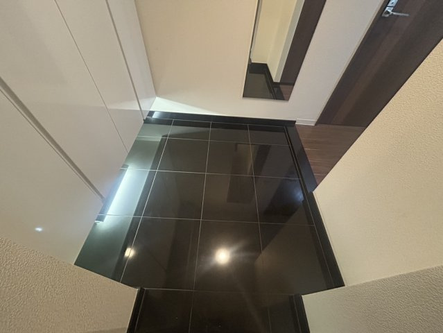 CITY　SPIRE難波グレイスの玄関