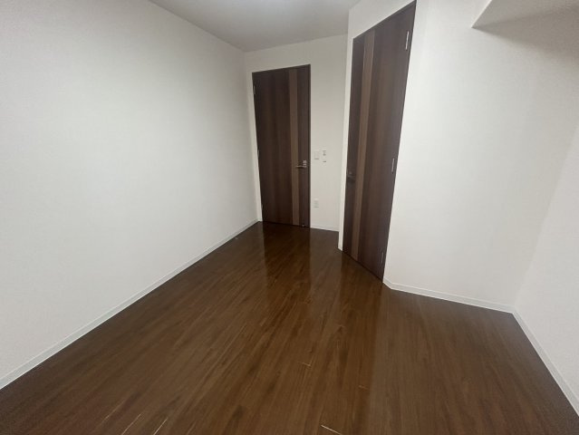 CITY　SPIRE難波グレイスの洋室