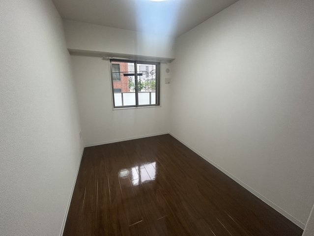 CITY　SPIRE難波グレイスの洋室