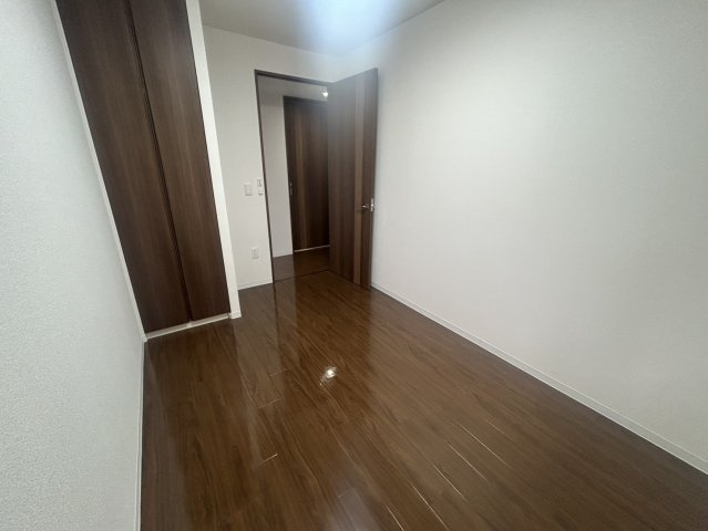 CITY　SPIRE難波グレイスの洋室