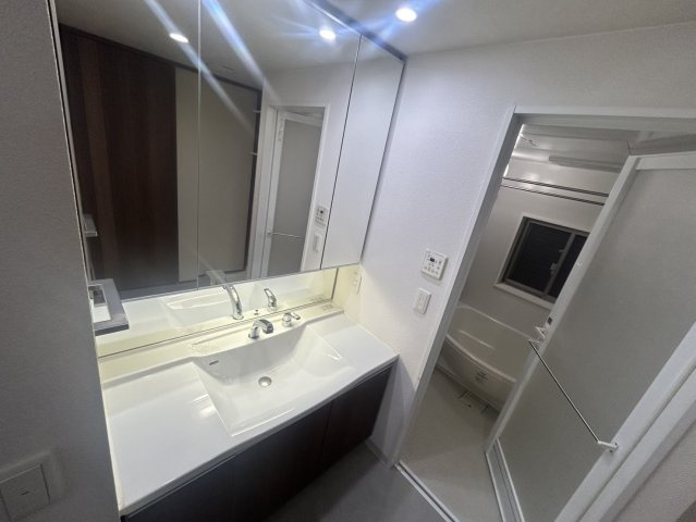 CITY　SPIRE難波グレイスの洗面所