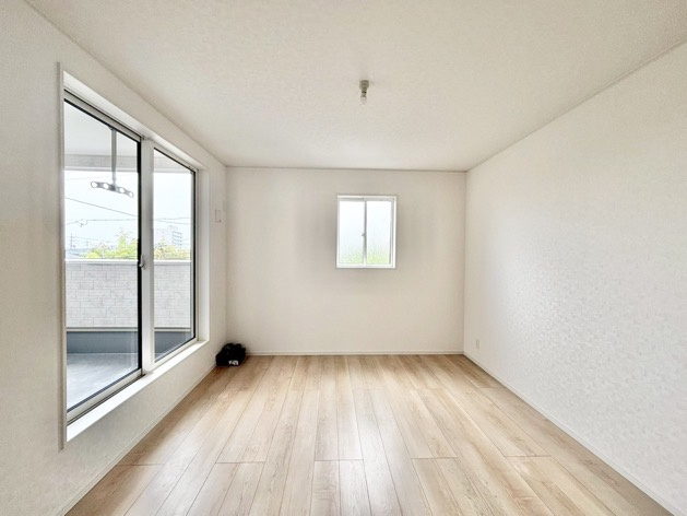 クレイドルガーデン碧南市湖西町第1　全4棟　新築戸建の洋室