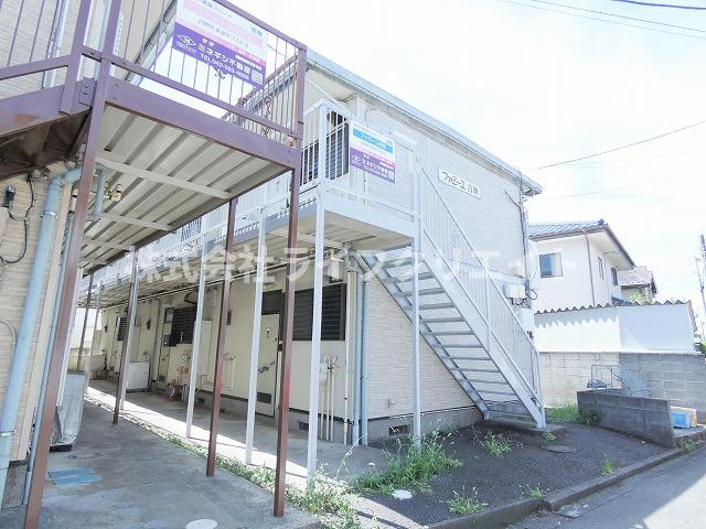 ファミーユ吉原Ⅰの外観