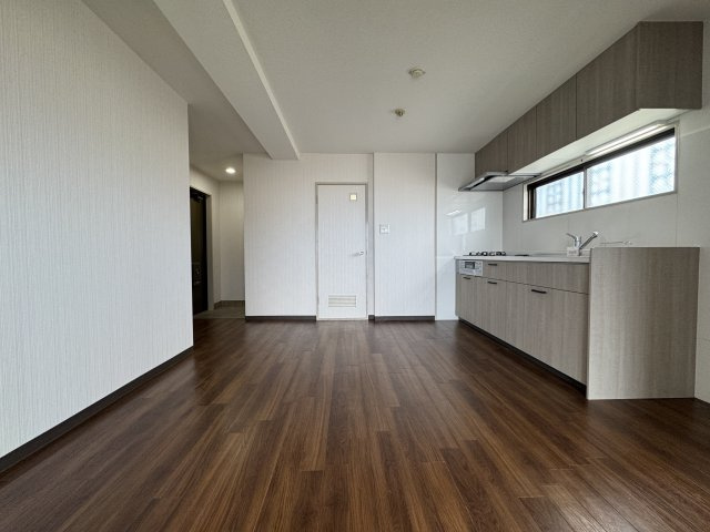 ミレ桜塚の居間・リビング