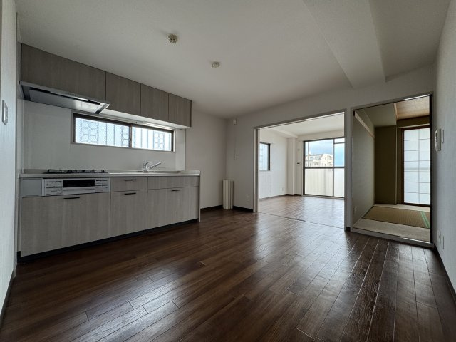 ミレ桜塚の居間・リビング