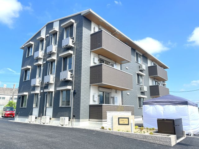 ＷＭ新八代　Ａ棟